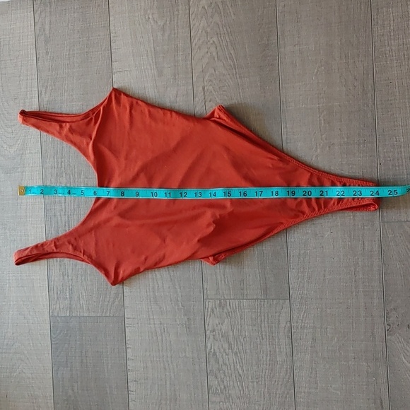 ๐ 3/$20๐ Okakie Rust Body Suit Size XS labelled as S (See description details) - Picture 7 of 9
